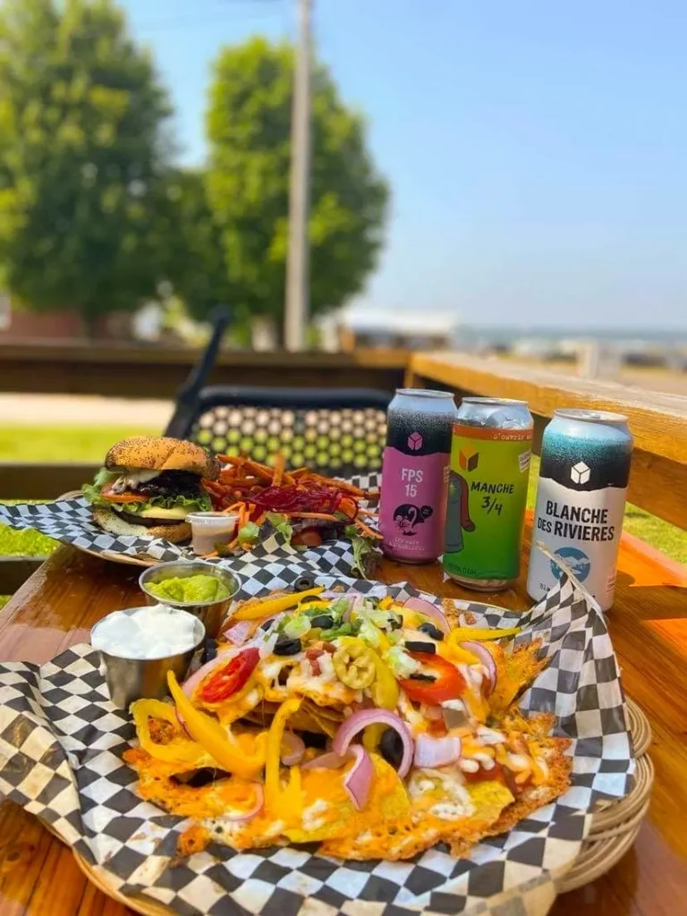 Le Sainte-Emmélie resto-pub