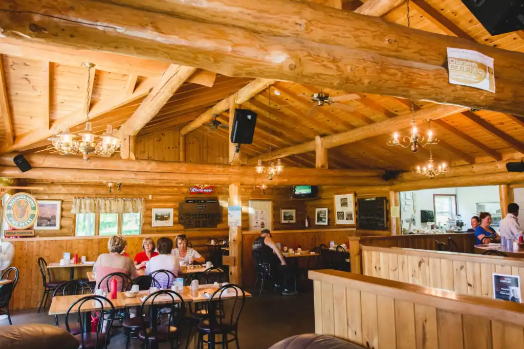 Le Montagnard - resto-bar et relais